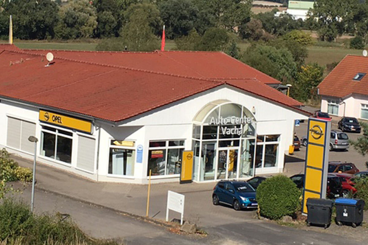 Drohnenaufnahme vom Autohaus Vacha